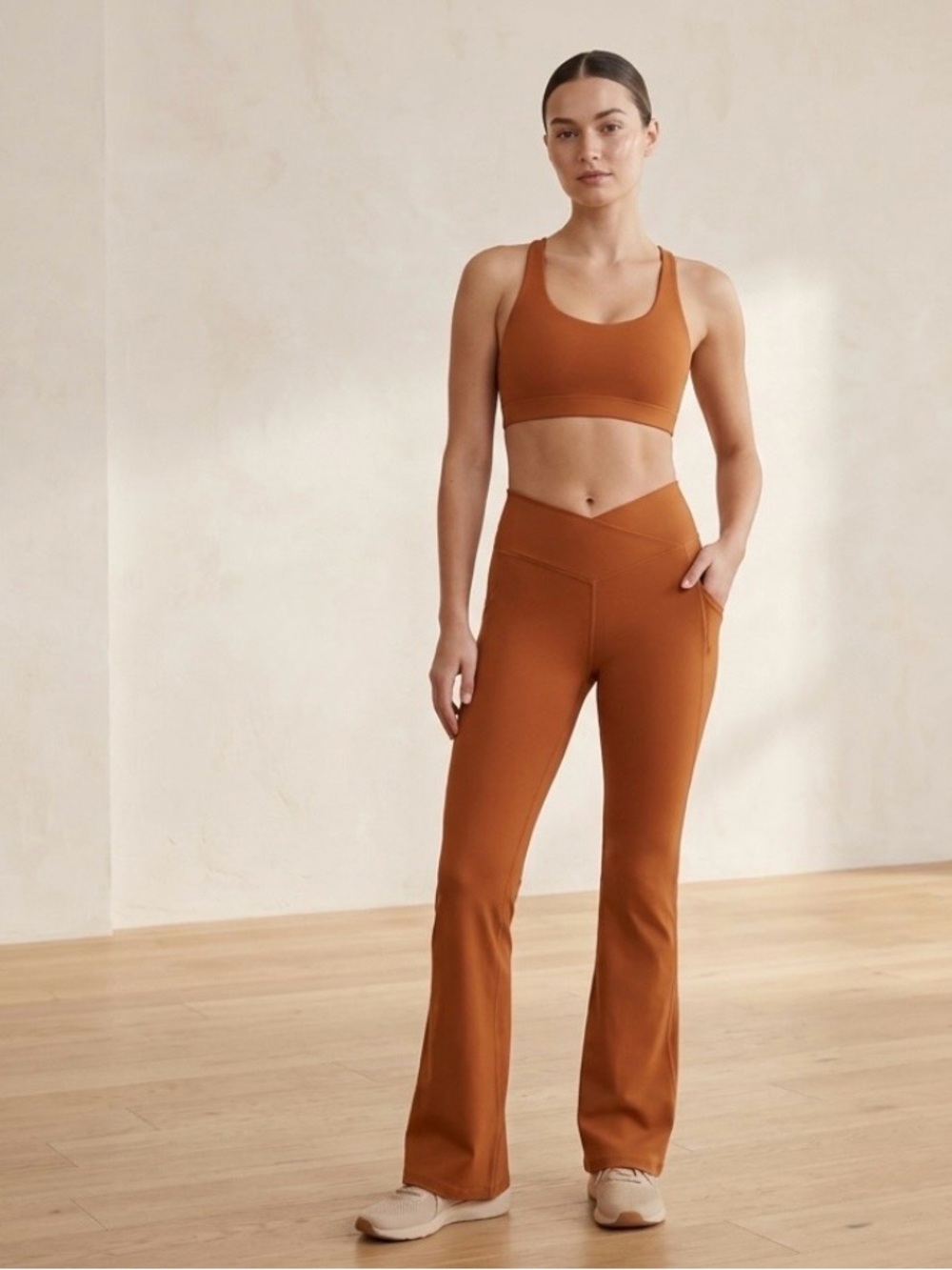 DSG  Golden Chestnut Momentum Wrap Waist Crossover Flare Tights Women’s Small